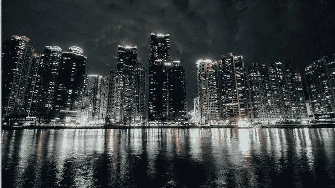 开端免费观看 - 城市之光：霓虹背后的人间烟火